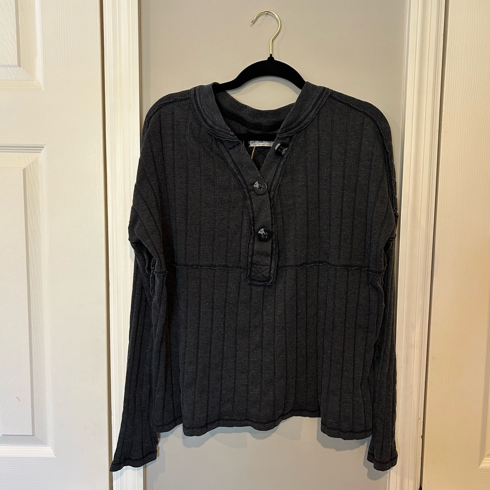 We The Free In The Mix Henley top Charcoal grey /dull black size Large